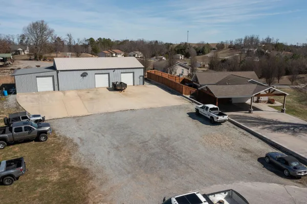 $649,000 | 668 Arlis Avenue, Dayton, TN 37321