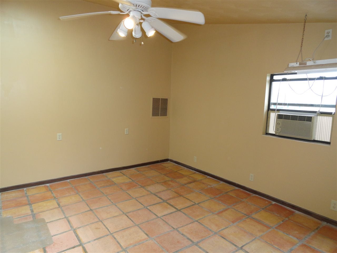 1173 Raccoon Creek Road Branchland, WV 25506 - Photo 22 of 28 Gallery Image 22