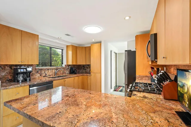 $669,000 | 1366 Tiffany Circle North, Palm Springs, CA 92262