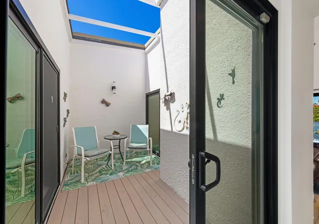 $669,000 | 1366 Tiffany Circle North, Palm Springs, CA 92262