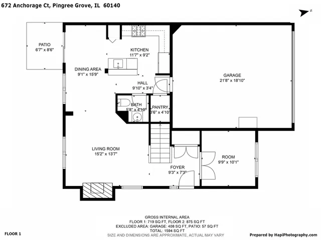 a picture of a book shelf