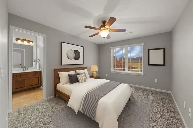 $575,000 | 2607 West Park Street, Olathe, KS 66061