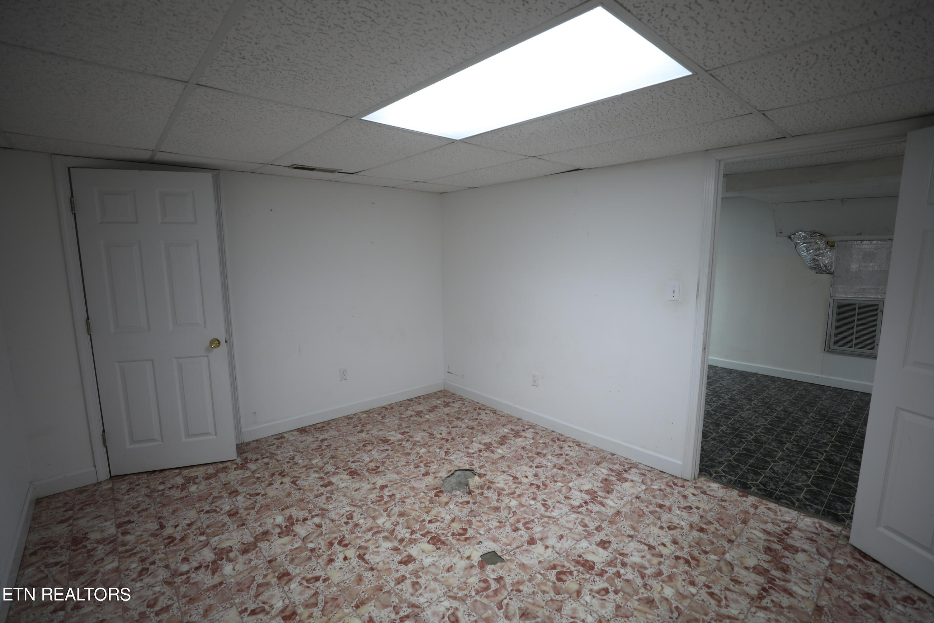 620 Ridge Road Madisonville, TN 37354 - Photo 44 of 47 144A2959