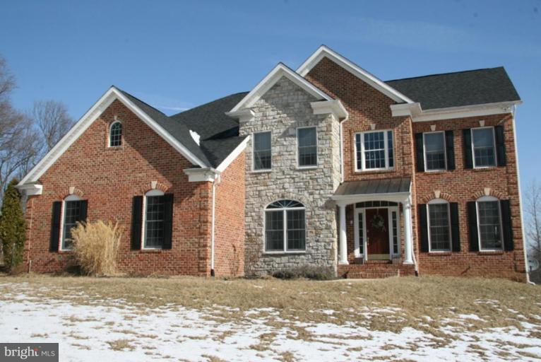 Exterior (Main)