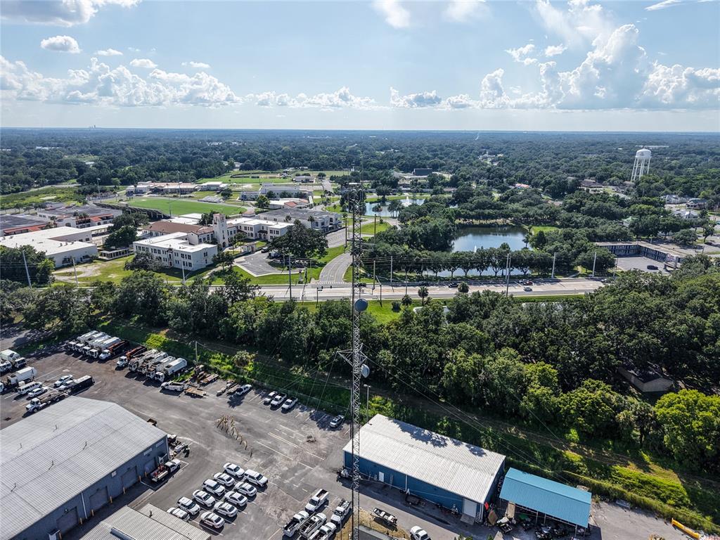 South 14th Street Leesburg, FL 34748 - Photo 9 of 11 a view of a city