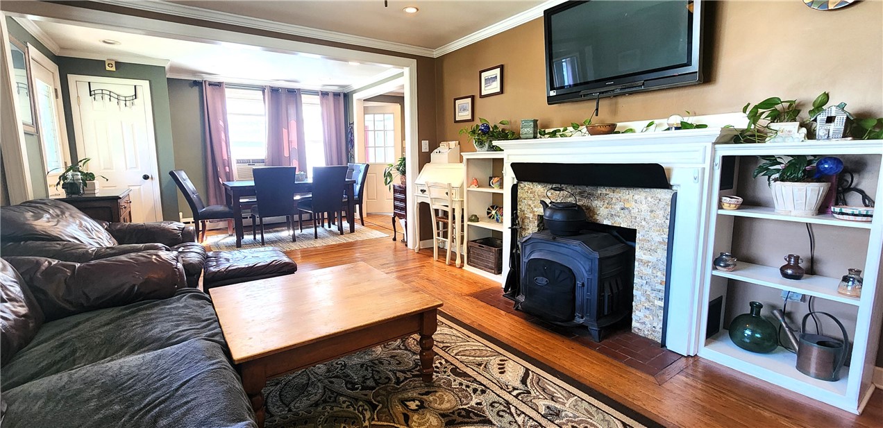39 Hambly Road Tiverton, RI 02878 - Photo 9 of 29