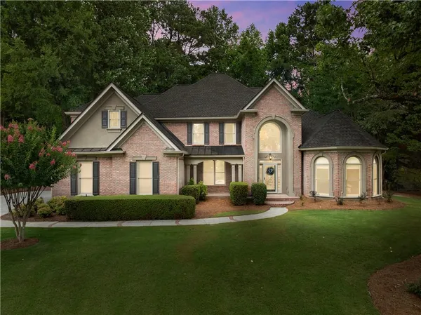 $899,900 | 7250 Scotshire Way, Cumming, GA 30040