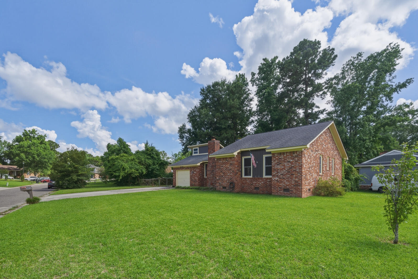 525 Savannah Road Ladson, SC 29456 - Photo 3 of 38 Gallery Image 3