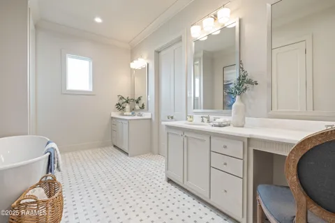 $696,400 | 204 Oceans Boulevard, Youngsville, LA 70592