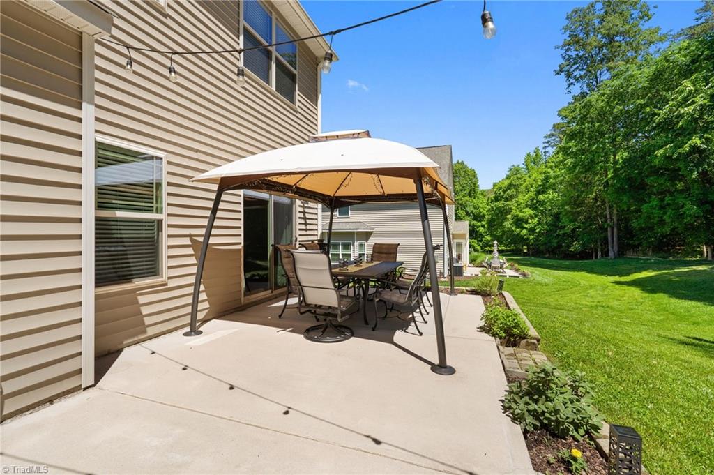 1826 Castle Gate Court High Point, NC 27265 - Photo 39 of 50 Gallery Image 39