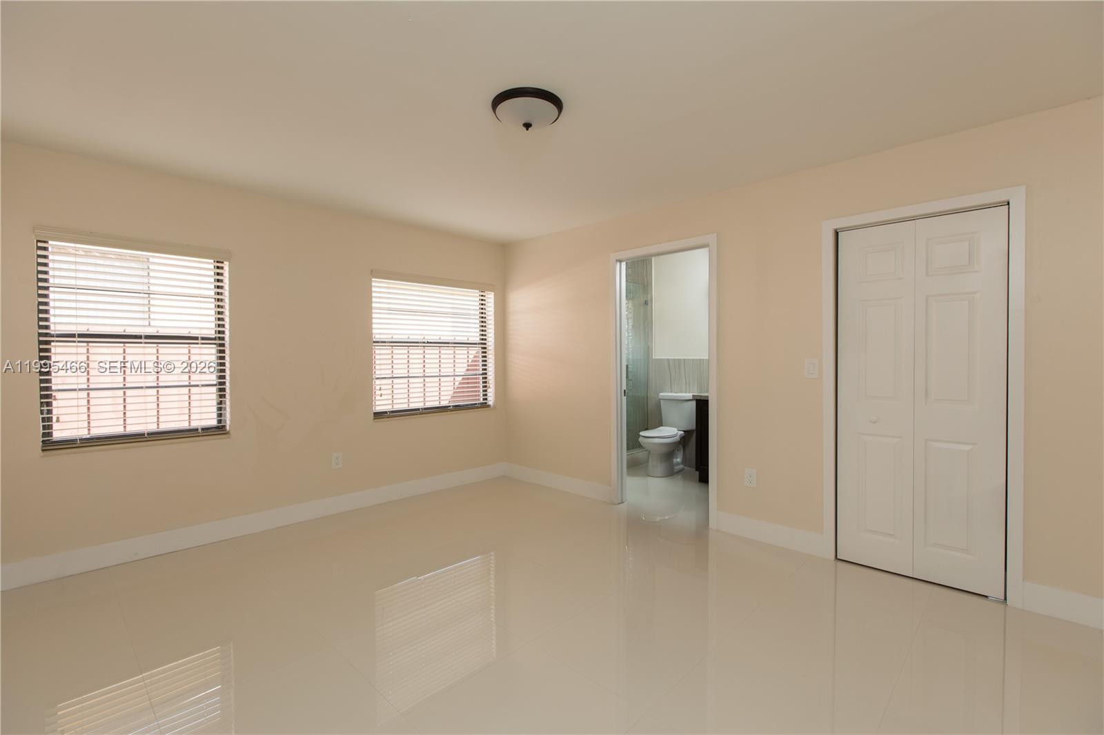 3832 Southwest 89th Court Miami, FL 33165 - Photo 5 of 18