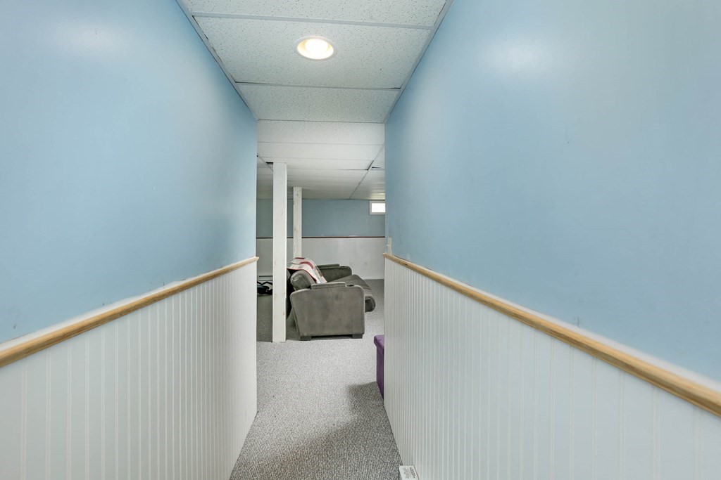 49 Batten Street Webster, MA 01570 - Photo 20 of 31