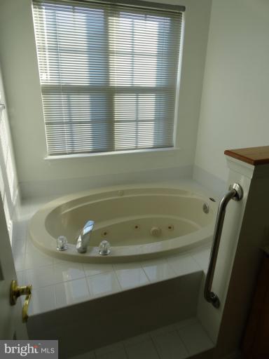 4620 Sandwood Road Sparrows Point, MD 21219 - Photo 21 of 22 Bath (Master)