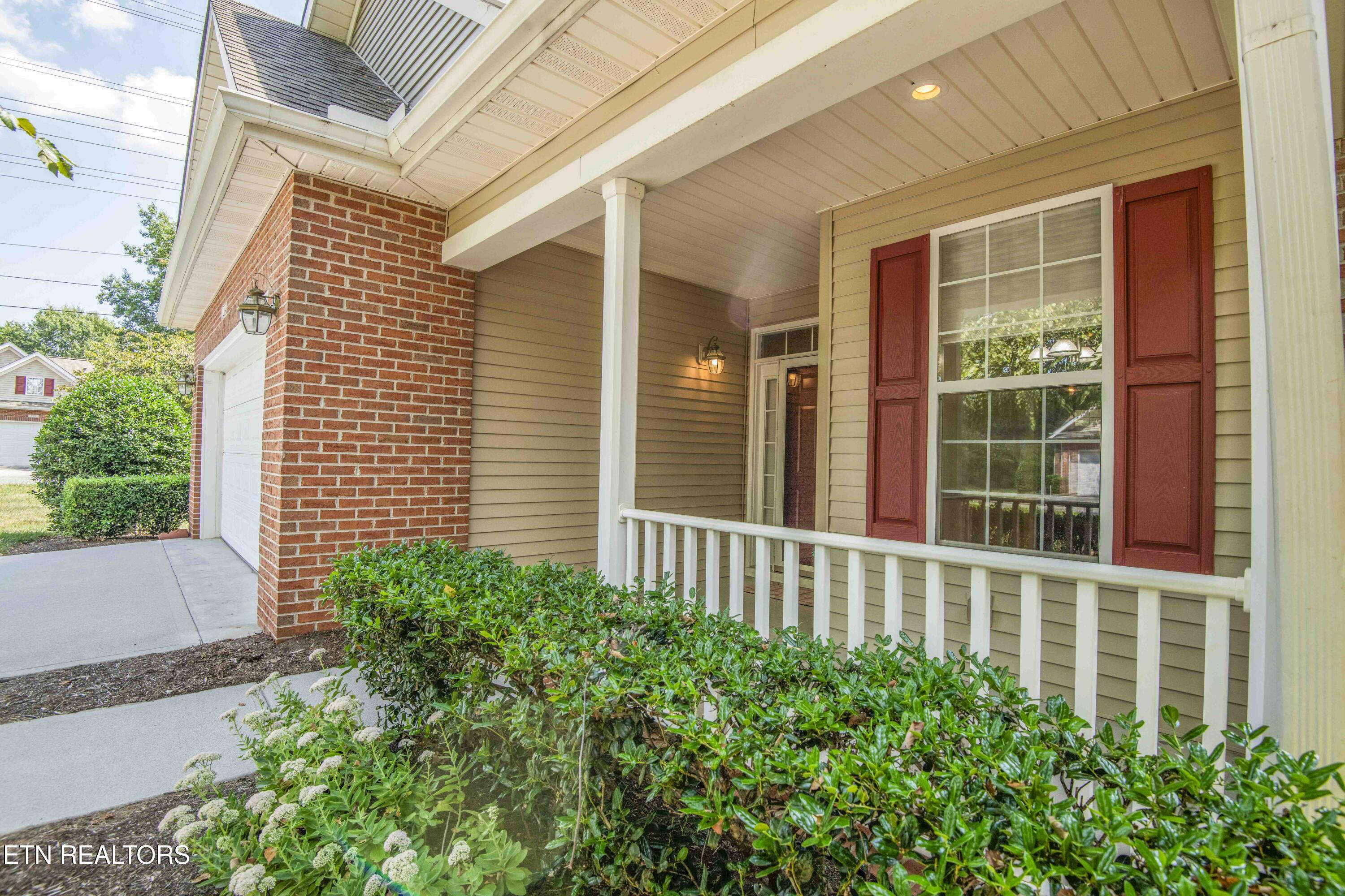 11204 Kilpatrick Way Knoxville, TN 37932 - Photo 4 of 49 exterior 3_1
