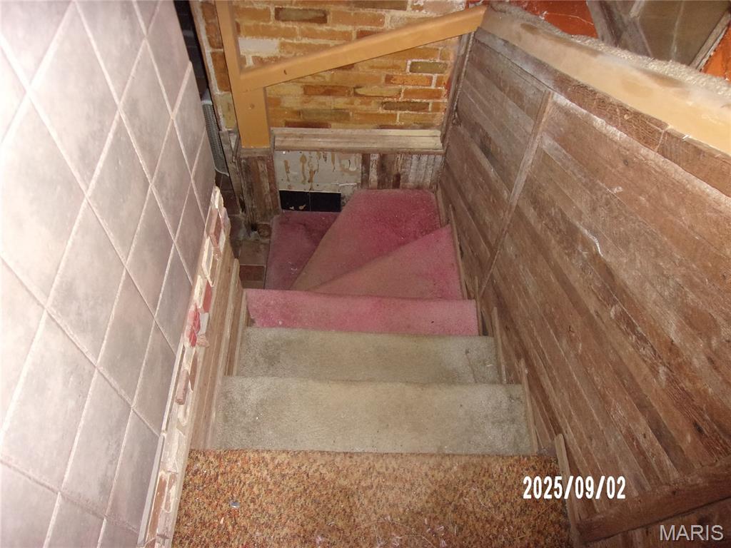 4551 Alcott Avenue St. Louis, MO 63120 - Photo 12 of 14