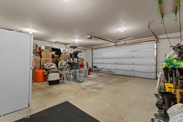 $998,000 | 438 Berry Hill, Cocolalla, ID 83813