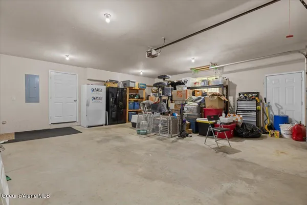 $998,000 | 438 Berry Hill, Cocolalla, ID 83813