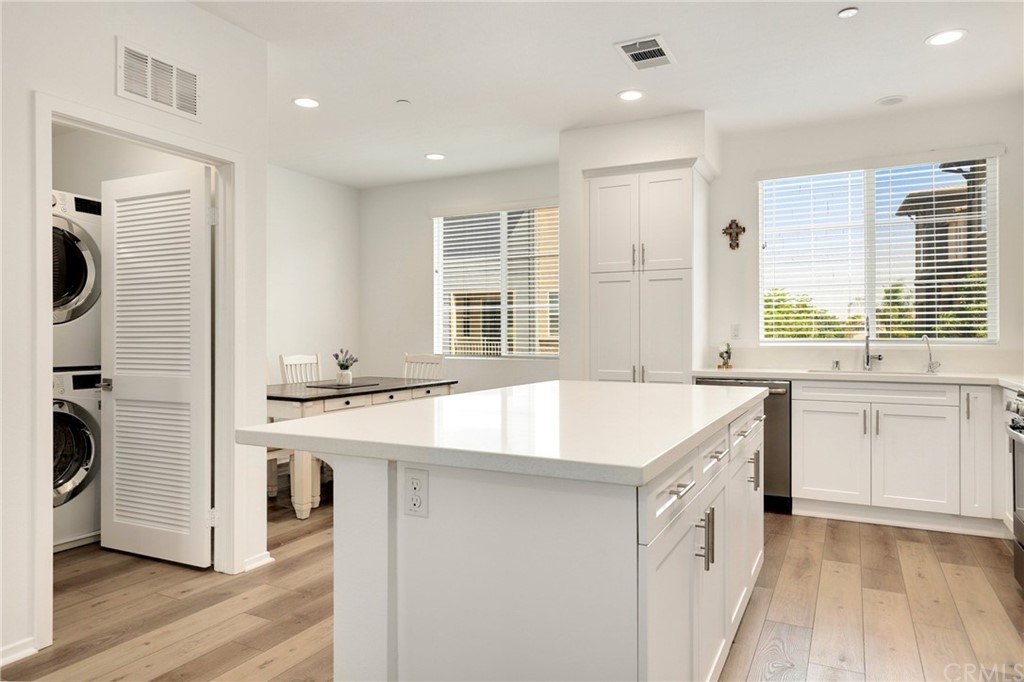 856 Savi Drive, Unit 104 Corona, CA 92878 - Photo 6 of 40