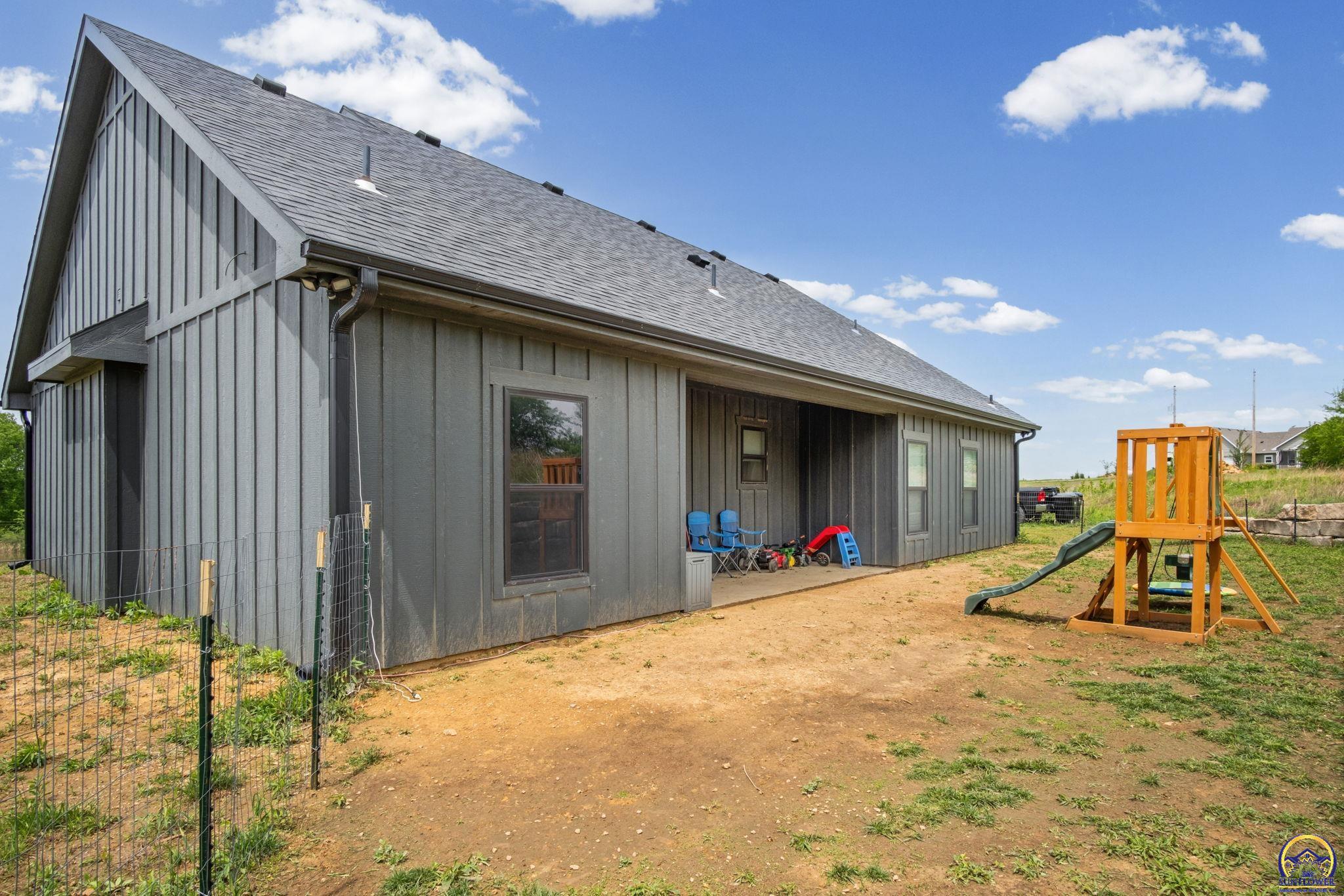 1714 Southeast Herschell Road Tecumseh, KS 66542 - Photo 34 of 35