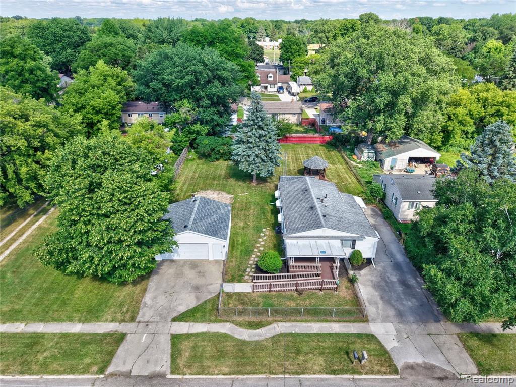 3710 Branch Road Flint, MI 48506 - Photo 11 of 46
