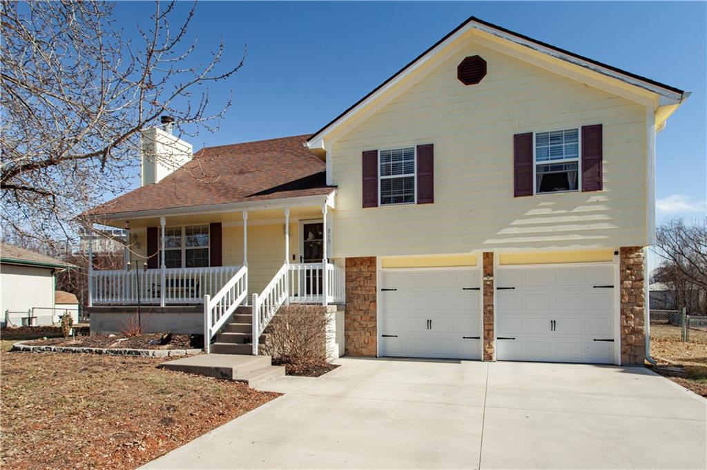 215 Pebblebrook Lane Grain Valley, MO 64029 - Photo 1 of 27