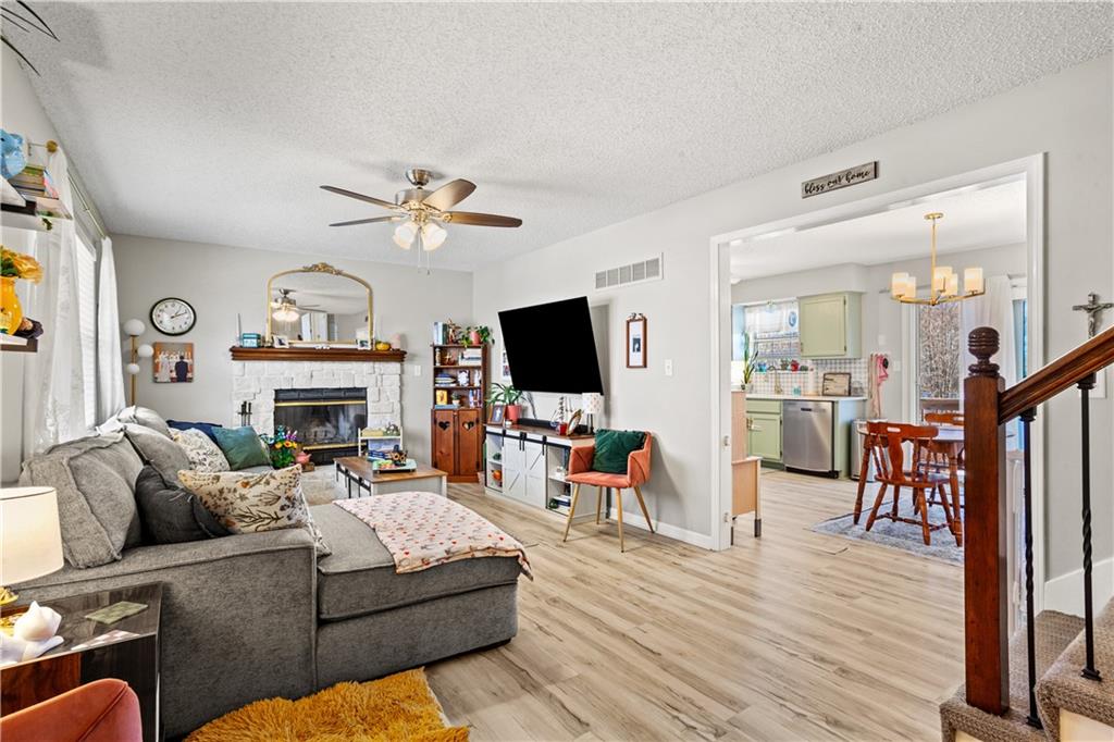 215 Pebblebrook Lane Grain Valley, MO 64029 - Photo 3 of 27