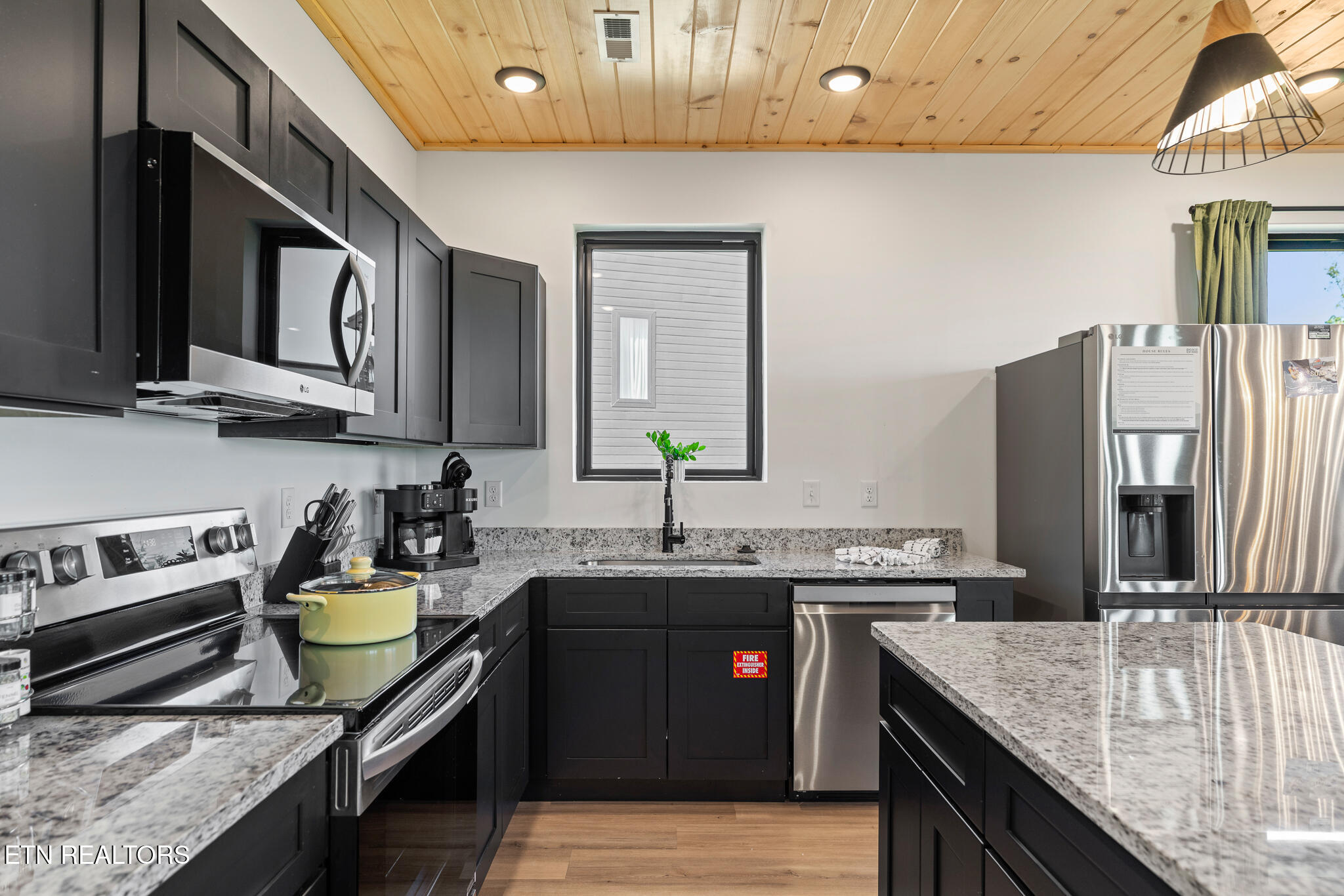 519 New Venture Way Sevierville, TN 37876 - Photo 12 of 55 untitled-12