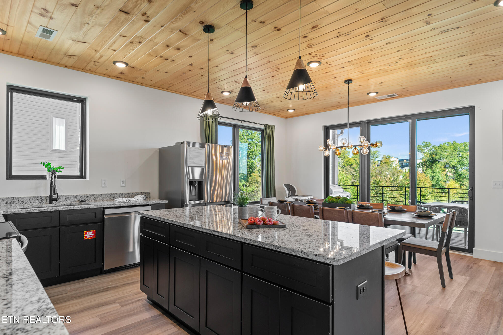 519 New Venture Way Sevierville, TN 37876 - Photo 7 of 55 untitled-7