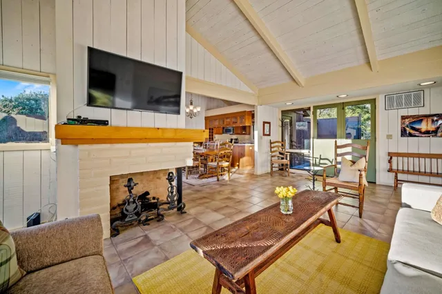 $1,475,000 | 7026 Valley Greens Circle, Unit 21, Carmel, CA 93923