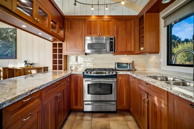 $1,475,000 | 7026 Valley Greens Circle, Unit 21, Carmel, CA 93923