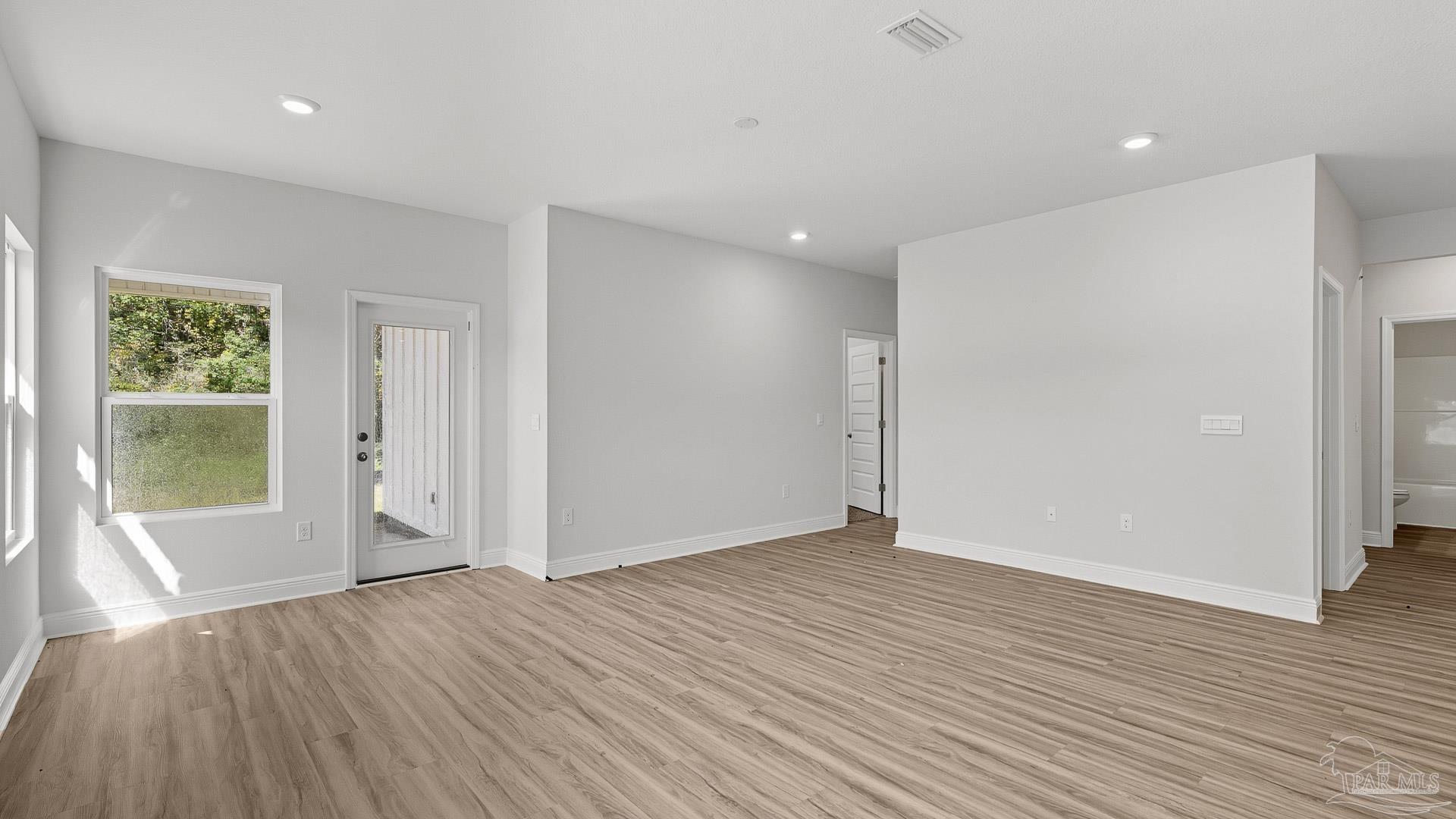 8166 Fir Tree Drive Milton, FL 32583 - Photo 11 of 38