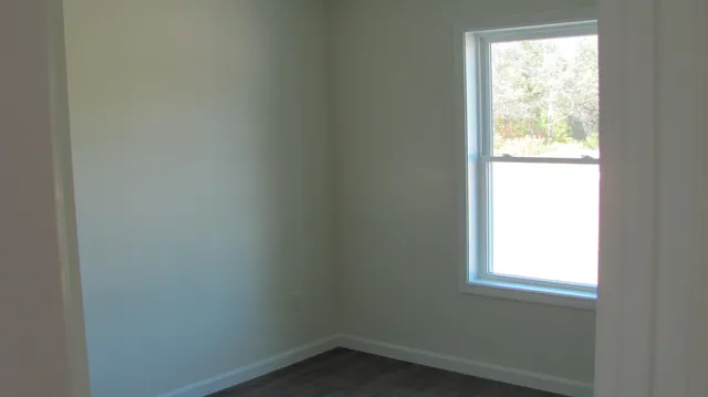 $279,000 | 18-a Or B Thurlow Drive, Oxford, ME 04270