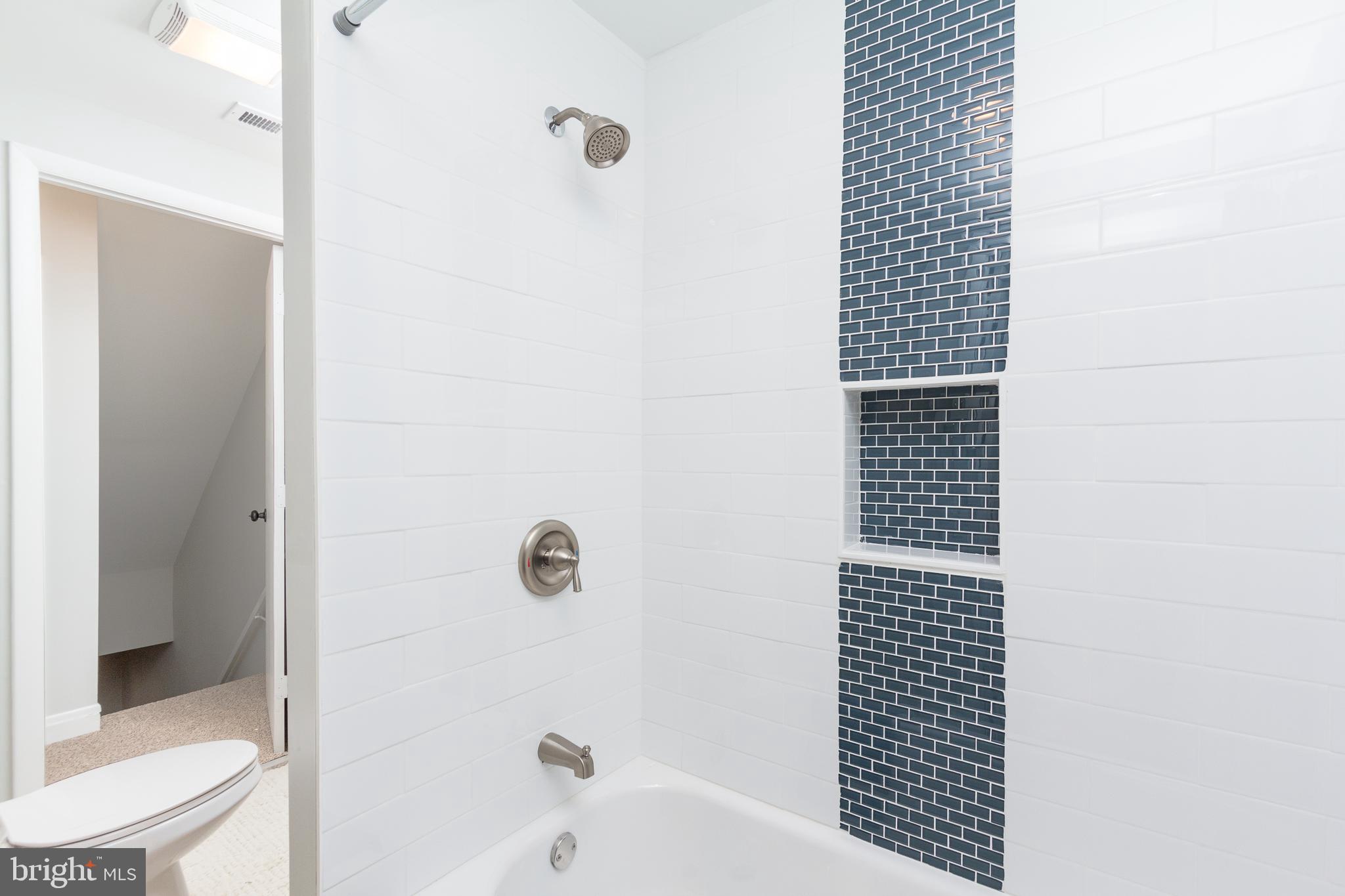 7722 North Cove Road Baltimore, MD 21219 - Photo 17 of 37 Gallery Image 17