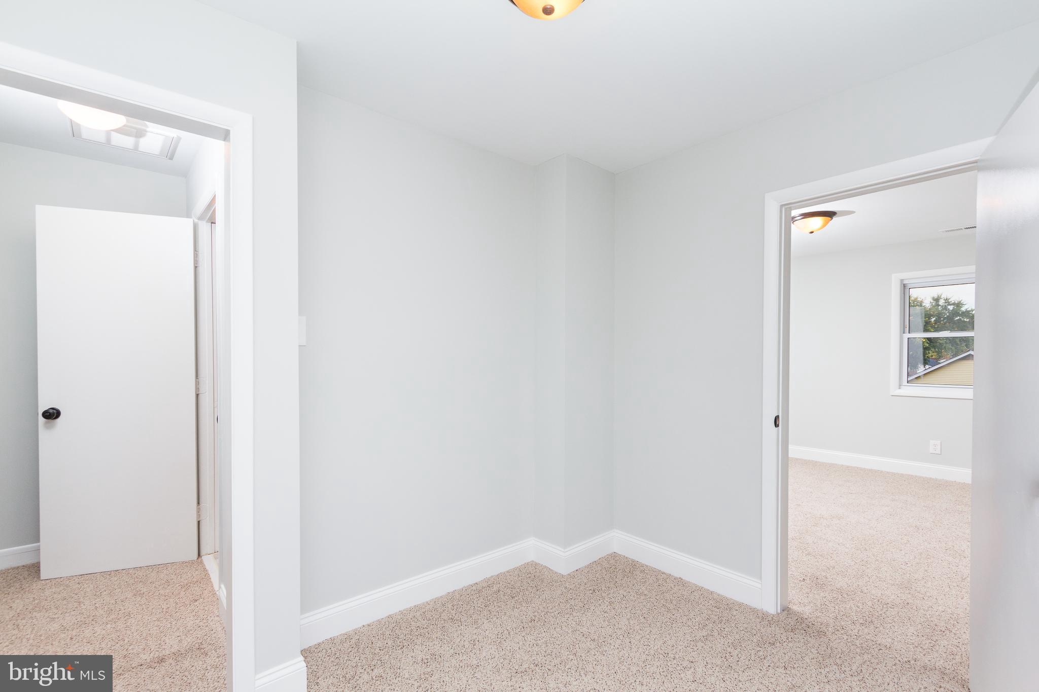 7722 North Cove Road Baltimore, MD 21219 - Photo 21 of 37 Gallery Image 21