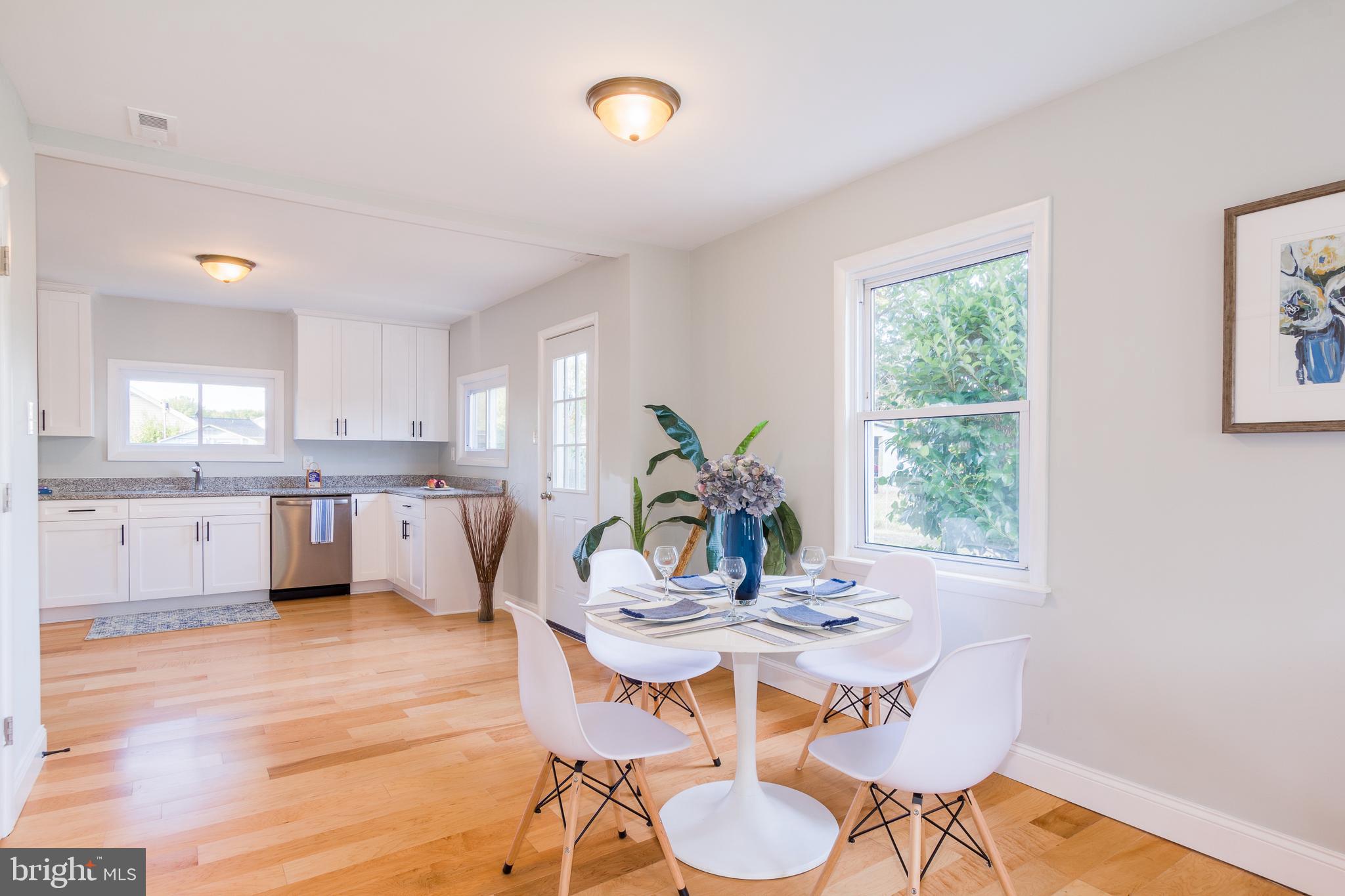 7722 North Cove Road Baltimore, MD 21219 - Photo 33 of 37 Gallery Image 33