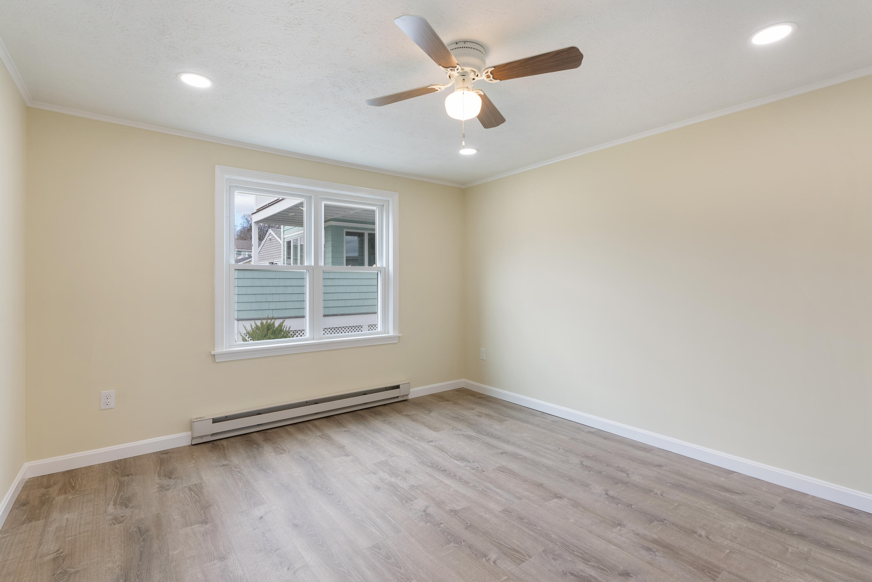 6 Dingle Road, Unit 4 York, ME 03909 - Photo 13 of 28 Bedroom