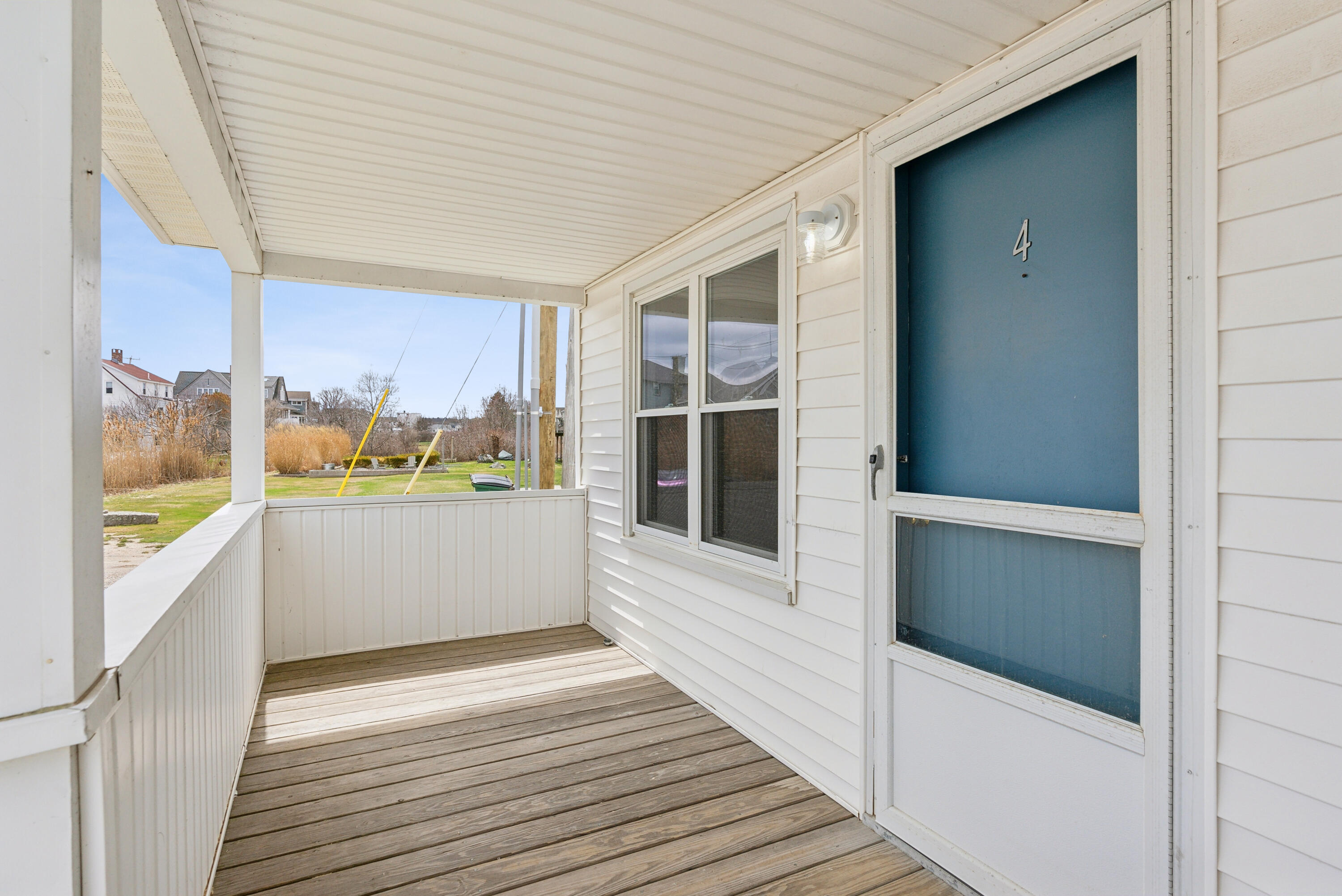 6 Dingle Road, Unit 4 York, ME 03909 - Photo 4 of 28 Porch