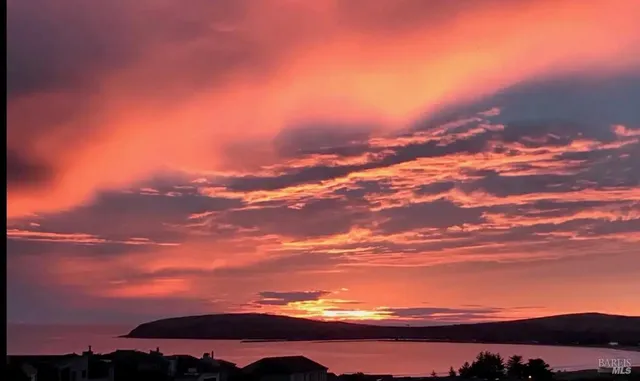 $2,199,000 | 20920 Grebe Court, Bodega Bay, CA 94923