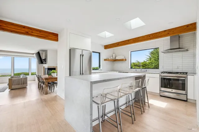 $2,199,000 | 20920 Grebe Court, Bodega Bay, CA 94923