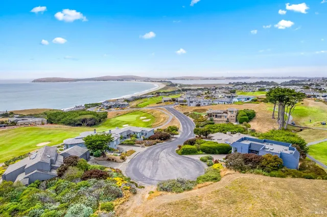 $2,199,000 | 20920 Grebe Court, Bodega Bay, CA 94923