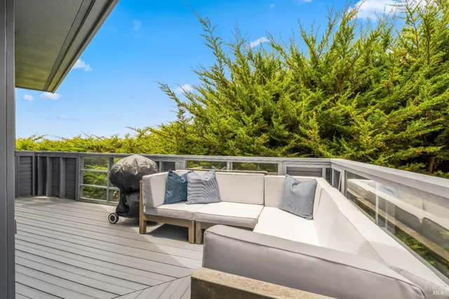 $2,199,000 | 20920 Grebe Court, Bodega Bay, CA 94923