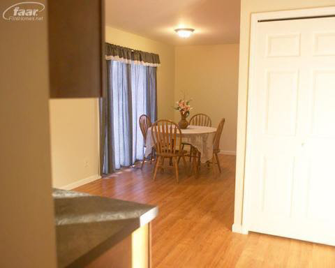 7324 North Oak Road Davison, MI 48423 - Photo 19 of 42 20185352-18.JPG