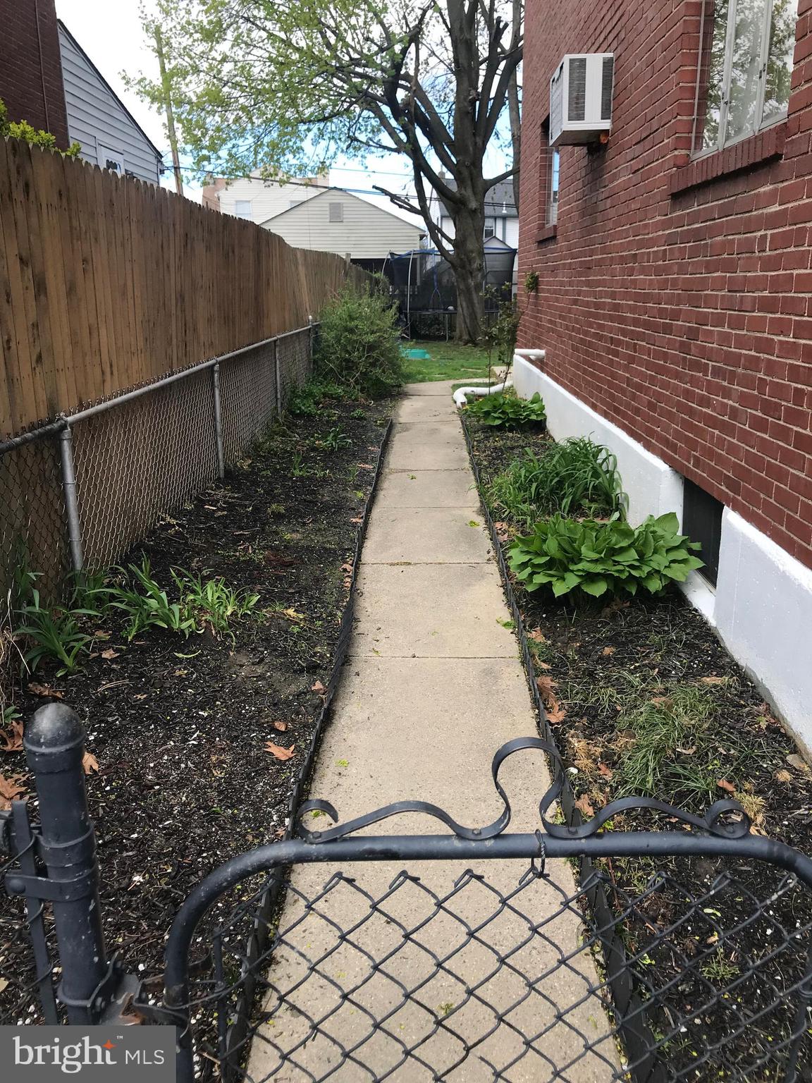 Walkway to Back Yard