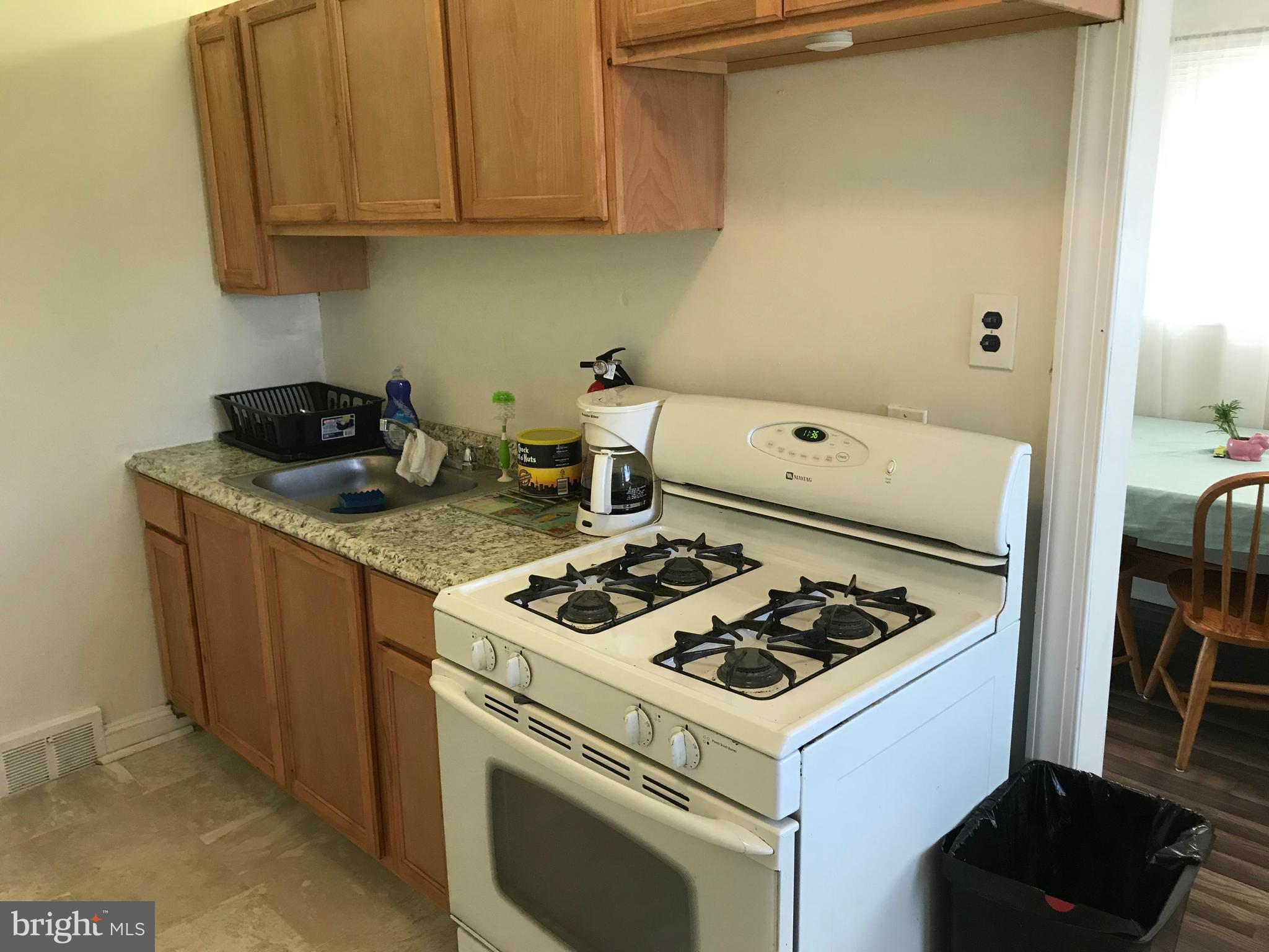 122 West Garrison Road Brookhaven, PA 19015 - Photo 8 of 18 Kitchen