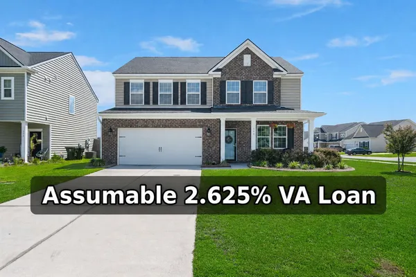 $425,000 | 300 Blue Shadows Court, Summerville, SC 29486