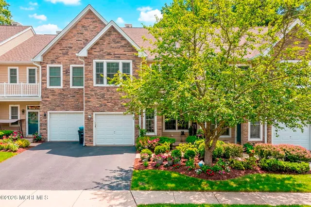 $624,900 | 60 Amber Drive, Old Bridge, NJ 08857