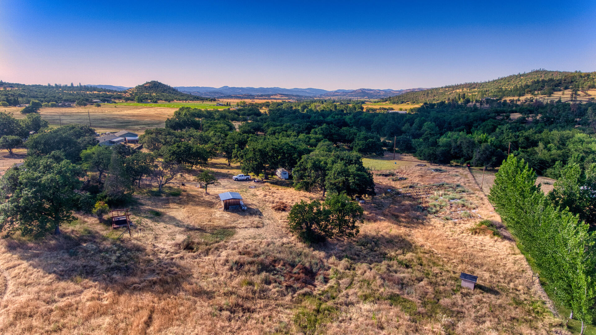4611 East Antelope Road Eagle Point, OR 97524 - Photo 19 of 22 DJI_0329_hdr
