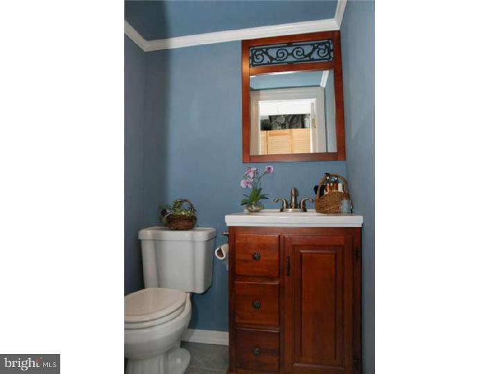 913 Thornton Road Horsham, PA 19044 - Photo 11 of 21 Half Bath