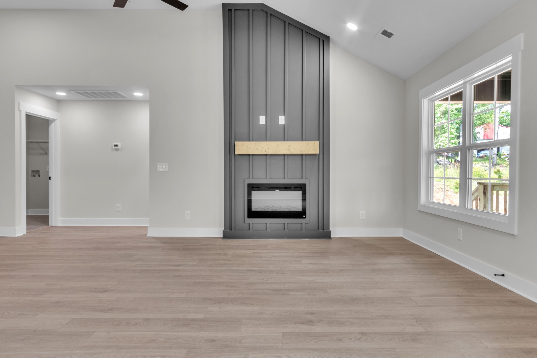 272 Edmondson Ferry Road Clarksville, TN 37040 - Photo 11 of 22 Gallery Image 11