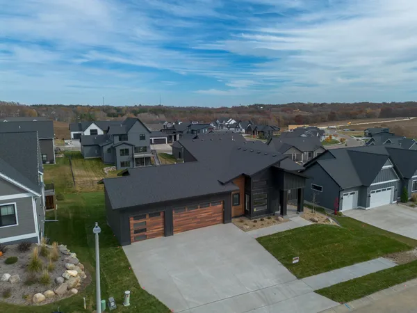 $899,900 | 3105 Century Ridge Road Northeast, Rochester, MN 55906